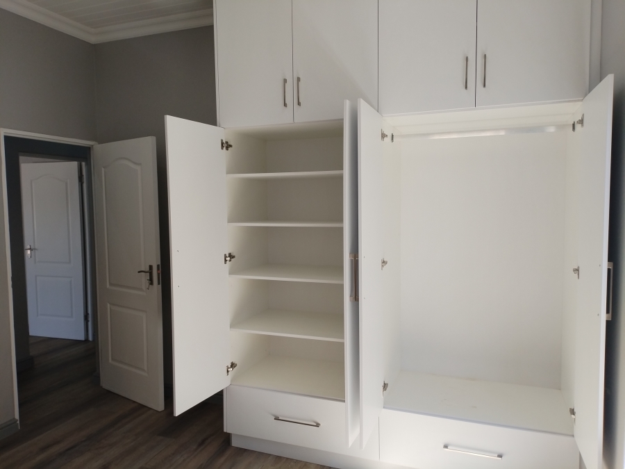 4 Bedroom Property for Sale in Tafelzicht Western Cape